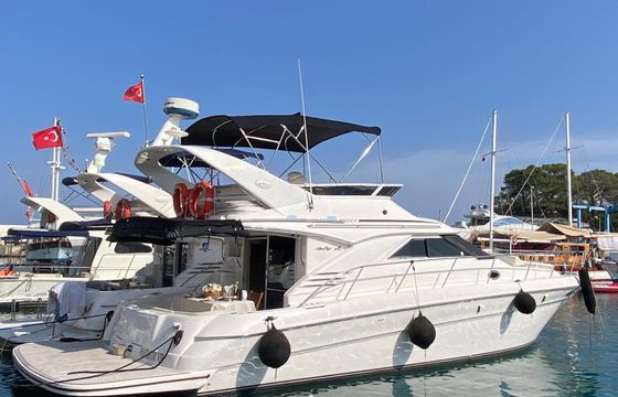 Sea Ray Sedane Bridge 400 Fantastic VIP