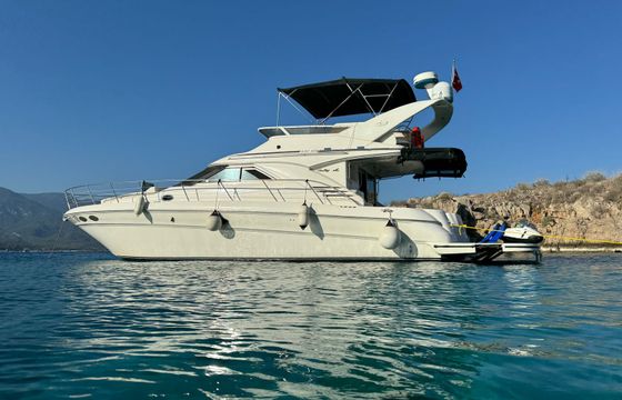 Sea Ray Sedane Bridge 400 Fantastic VIP