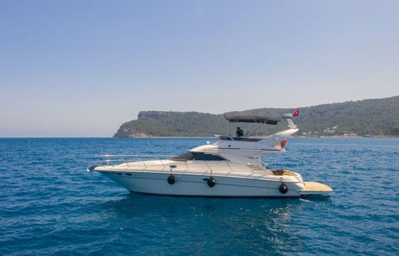 Sea Ray Sedane Bridge 400 Fantastic VIP
