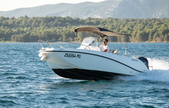 Quicksilver 555 Activ