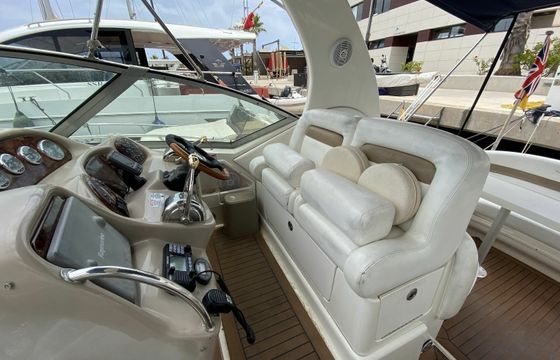 Sea Ray 355 JM10