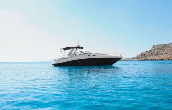 Sea Ray 375 Escape