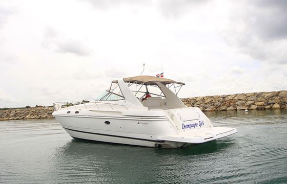Sea Ray 425 Champagne Girl
