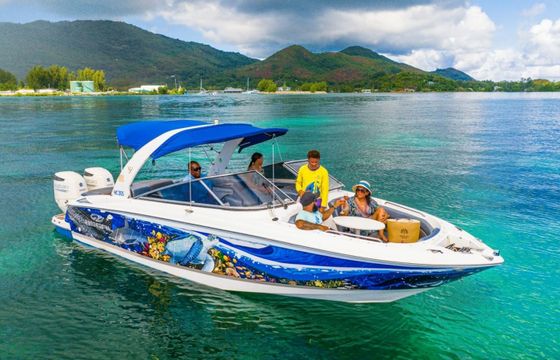 Regal 2700 Princess Sandra