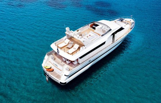 Sanlorenzo 82 White Bird