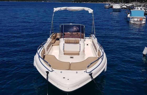 Ranieri 22 Voyager
