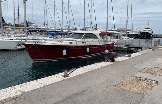 SAS Vektor Adriana 44 Renesansa