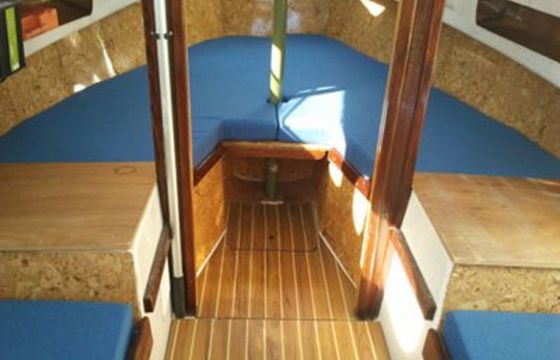 Russell Marine Vivacity 20 Virazoncito