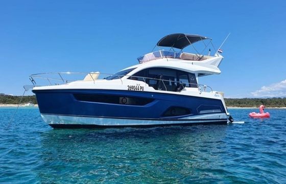 Sealine F430 Blue Lagoon 2