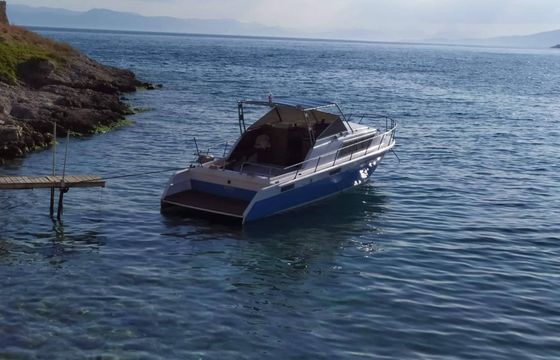 Riva 33 Aetos