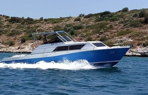 Riva 33 Aetos