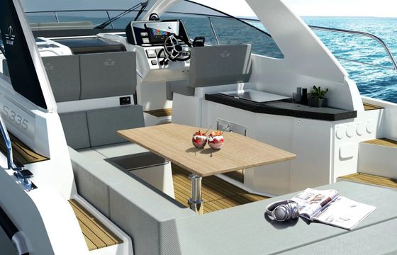 Sealine S335 Felicita