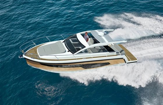 Sealine S335 Felicita