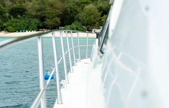 Sealine S48 Stardust