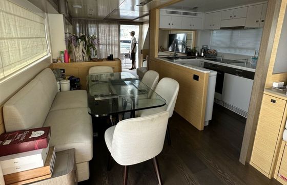 Sirena Yachts 64 Gente Distratta 3