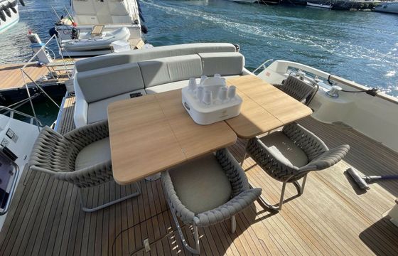 Sirena Yachts 64 Gente Distratta 3