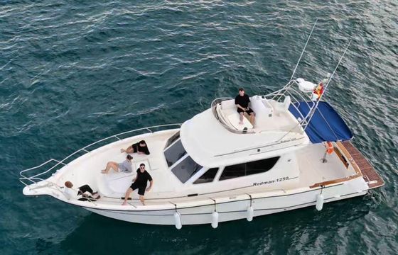 Rodman 1250 Captain Morgan