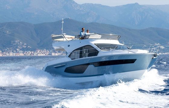 Sessa Fly 42 Noa