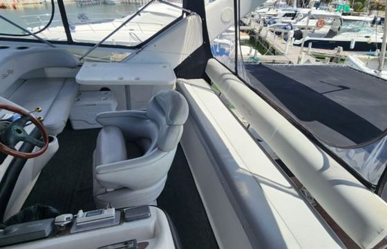 Sea Ray 48 Maestro