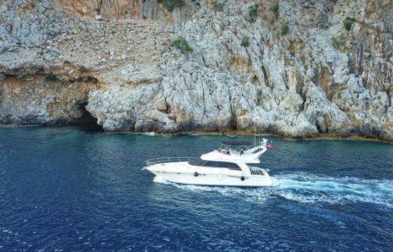 Sea Ray 480 Sedan Esperanza 2
