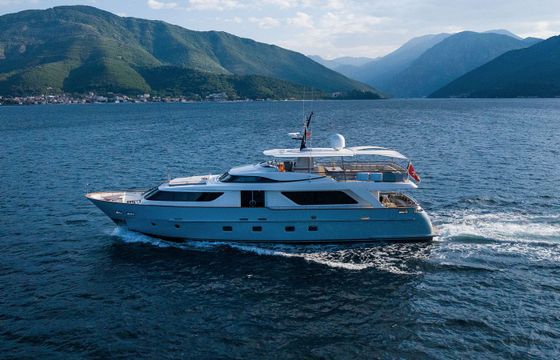 Sanlorenzo SD 92 Valentina 2