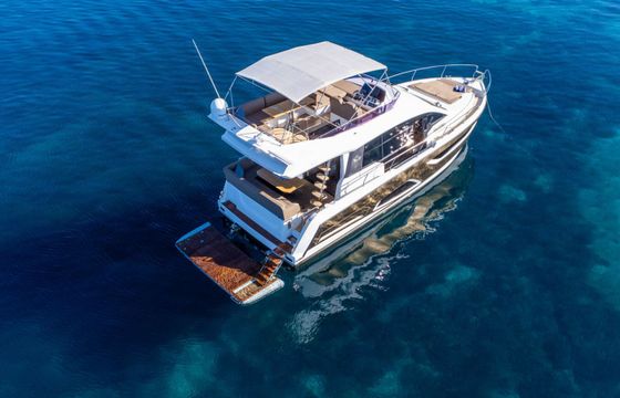 Sealine F43 Lomar