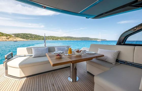 Sunseeker 65 Aqua