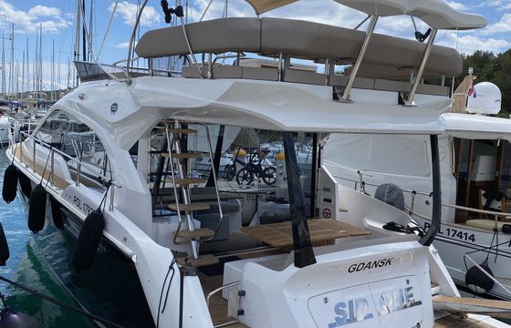 Sessa Fly 47 Sid One