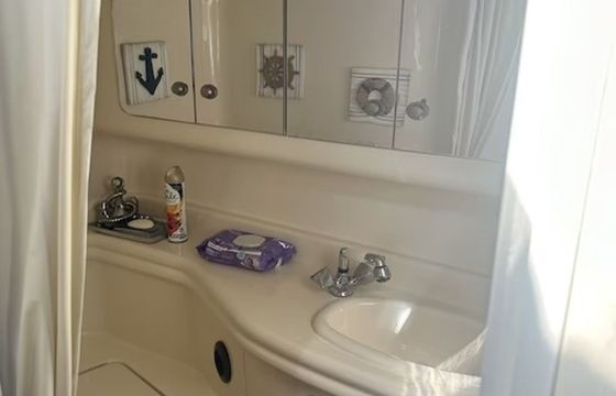 Sea Ray Sundancer 390 Keula Binelly