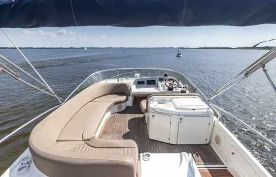 Sealine T51 Levano