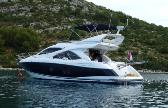 Sunseeker Manhattan 50 Aviator