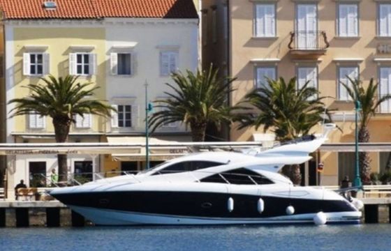 Sunseeker Manhattan 50 Aviator