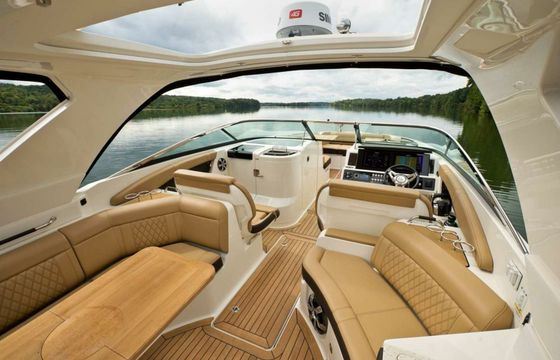 Sea Ray 350 SLX 15