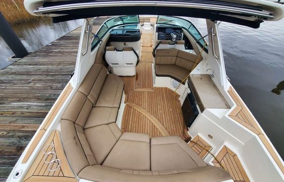 Sea Ray 350 SLX 15