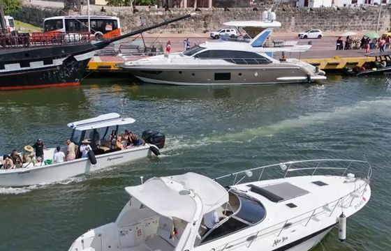 Sea Ray 440 After You