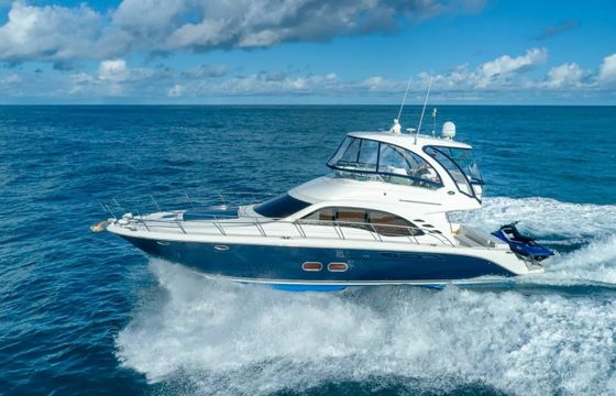 Sea Ray 550 Sedan Bridge Pure Vida