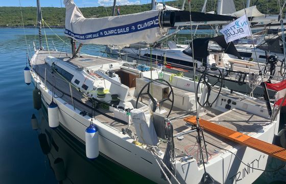 Solaris 44 Trinity