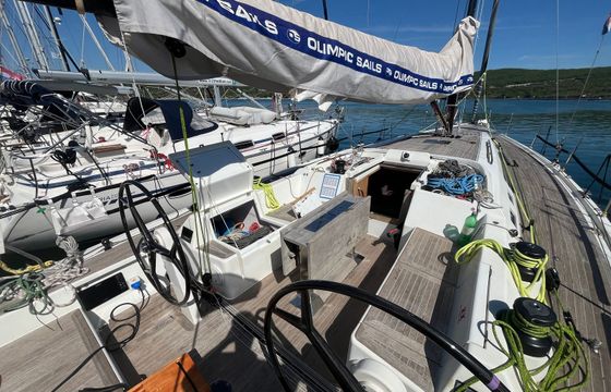 Solaris 44 Trinity