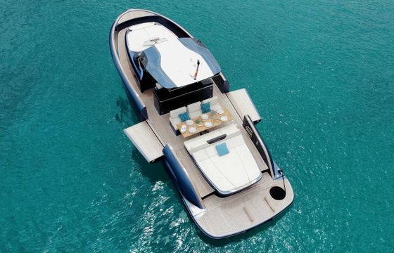 Solaris Power 44 Open Copito de Nieve