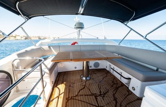 Sunseeker Manhattan 52 Cruiser Aurora