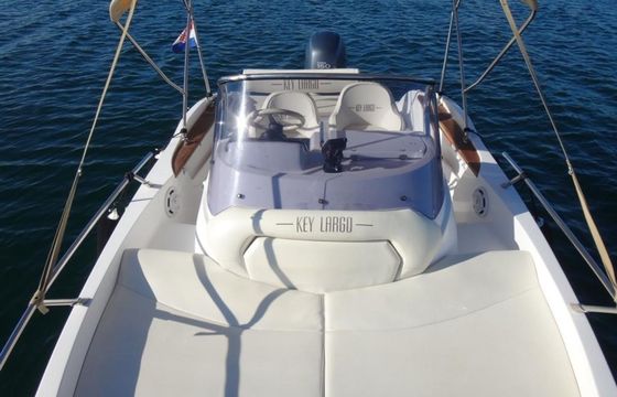 Sessa Key Largo 20 Deck 10