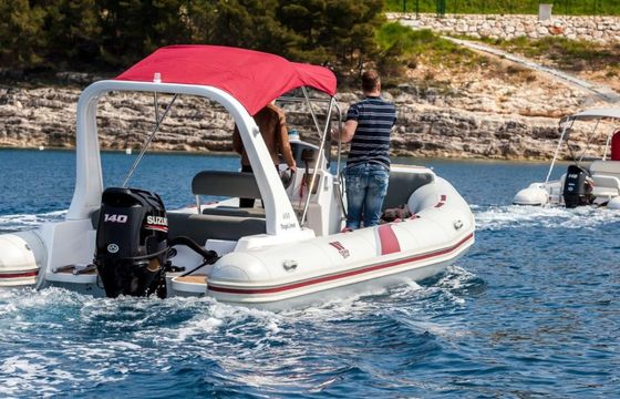 Tiger Marine 650 17