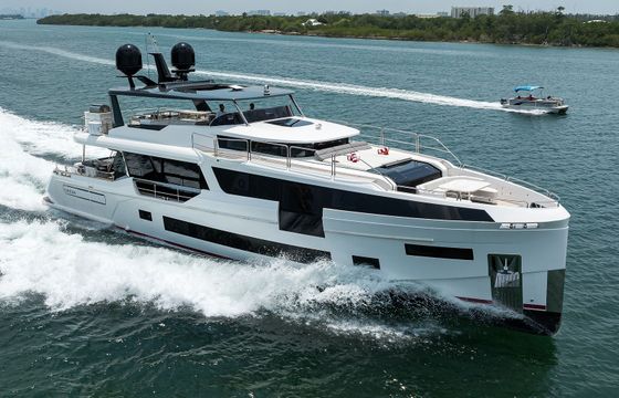 Sirena Yachts 88 Olympus