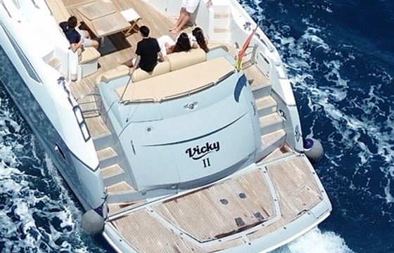 Sunseeker Predator 72 Vicky 2