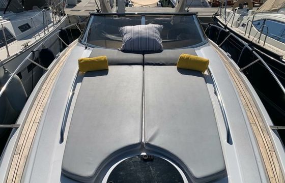 Sunseeker Superhawk 43 Baieta