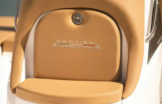 Stradivarius 62 005
