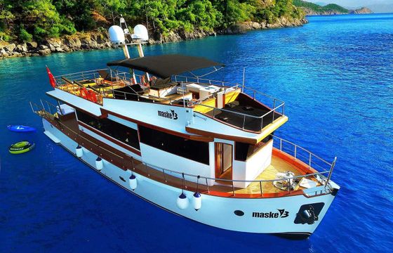 Trawler 65 Maske 3