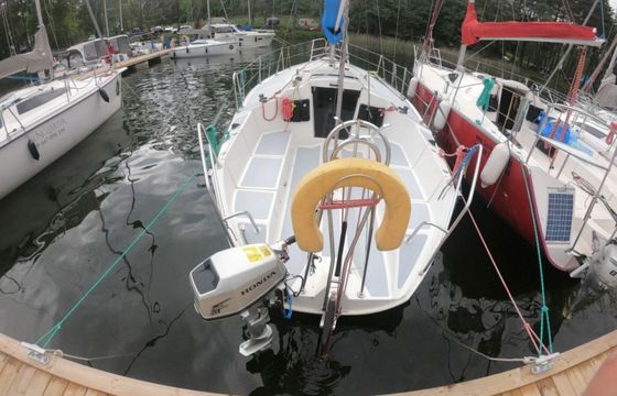 Tango 780 Kapitan As