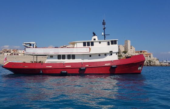 Solimano Tugboat Capotesta