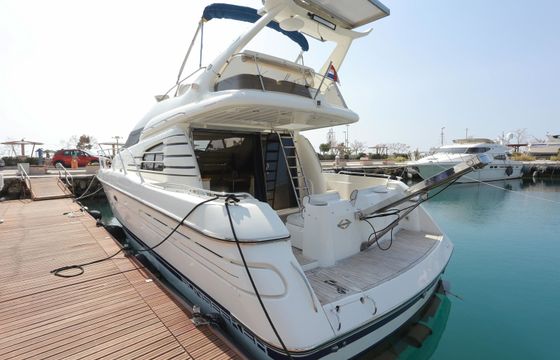 Sunseeker Manhattan 45 Fly